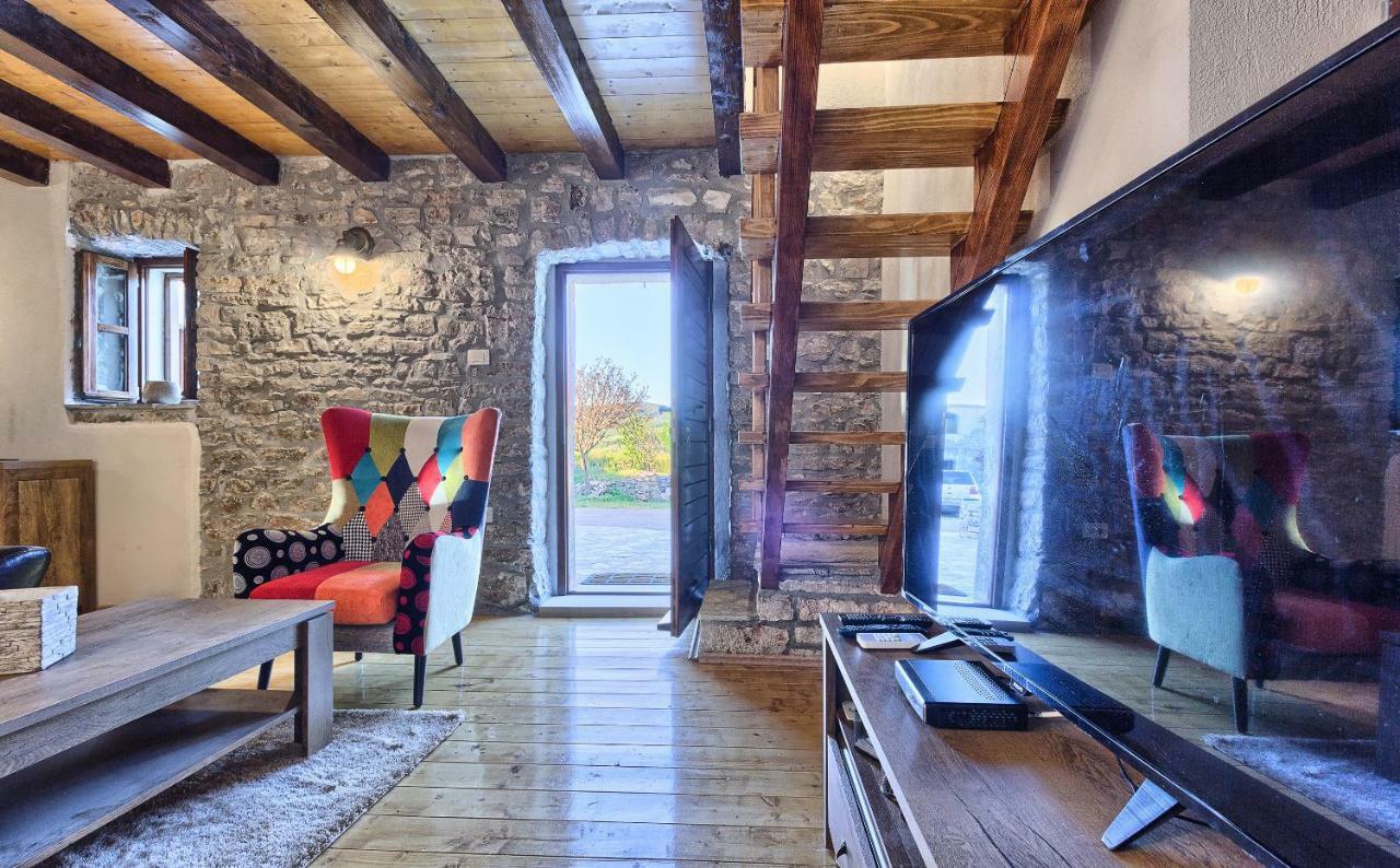 Dalmatia Stone House - Heated Pool Guest House Biorine Ngoại thất bức ảnh