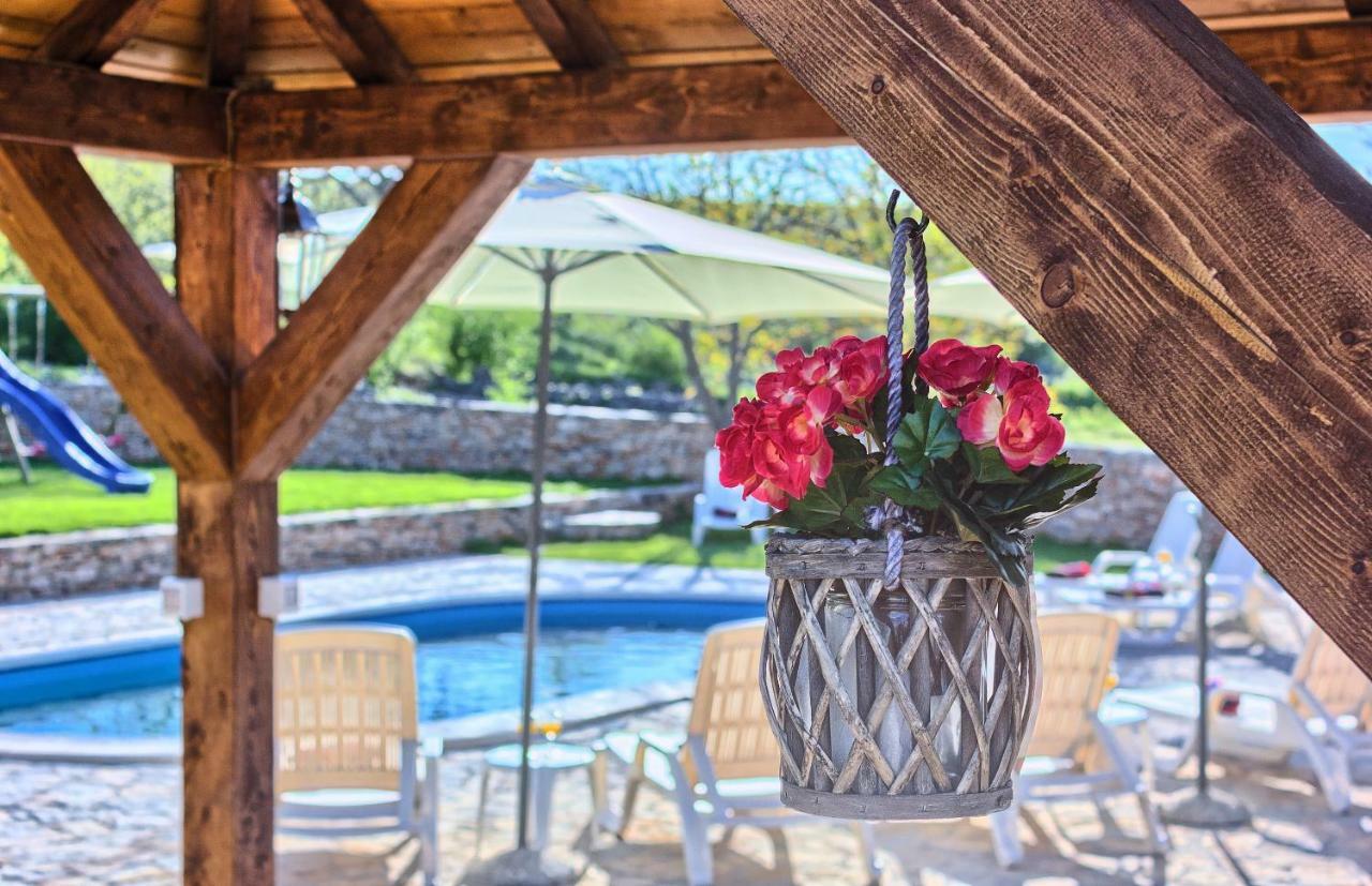 Dalmatia Stone House - Heated Pool Guest House Biorine Ngoại thất bức ảnh