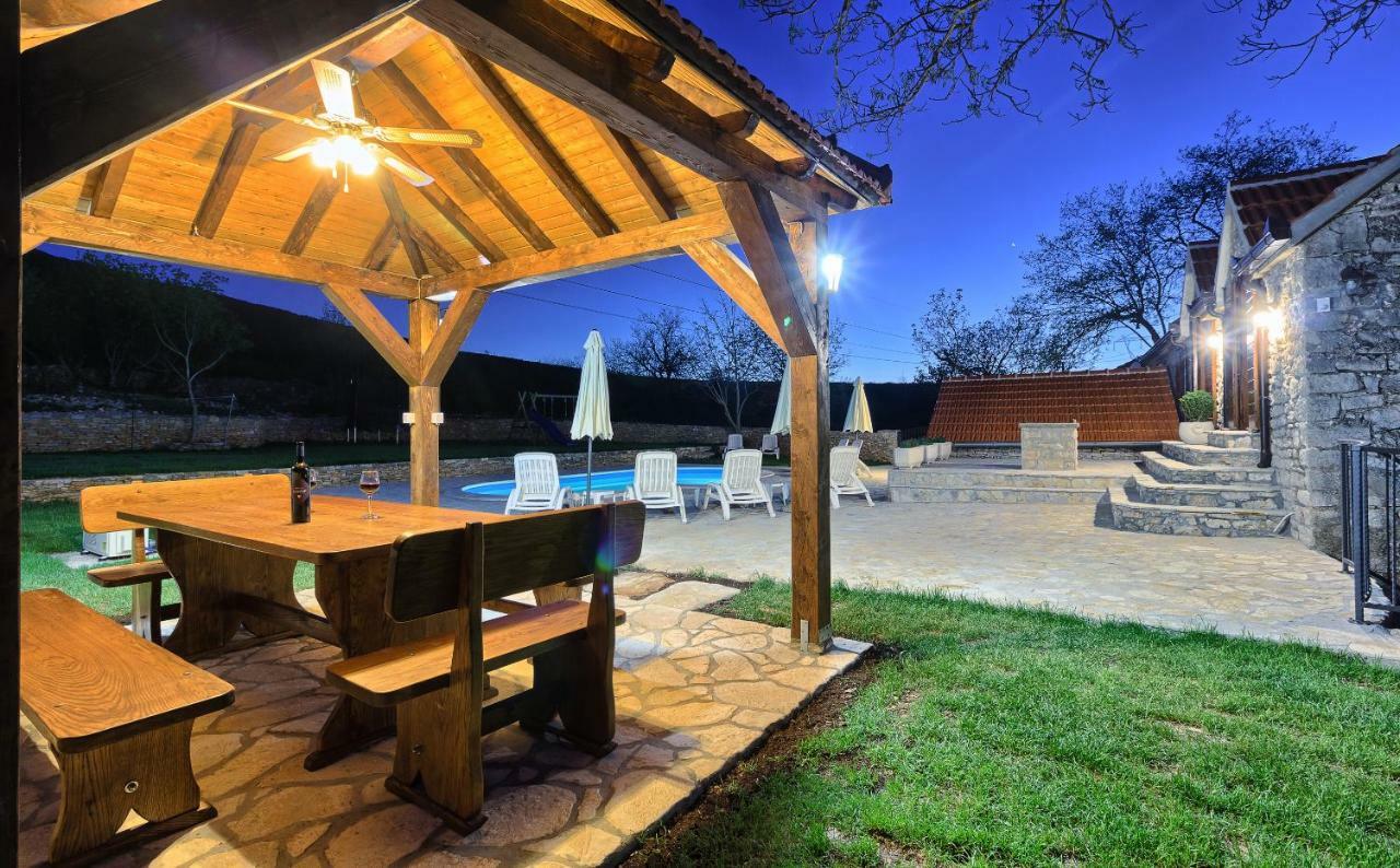 Dalmatia Stone House - Heated Pool Guest House Biorine Ngoại thất bức ảnh