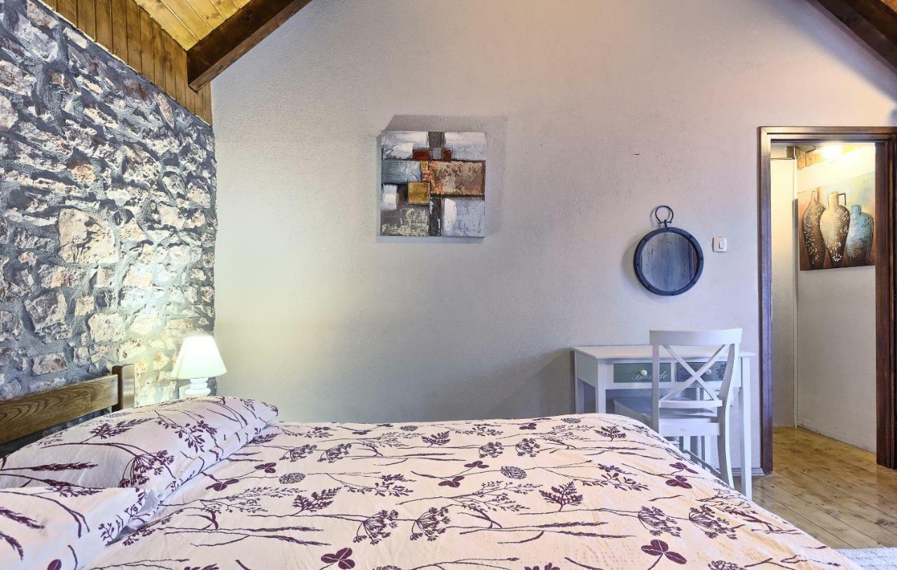 Dalmatia Stone House - Heated Pool Guest House Biorine Ngoại thất bức ảnh