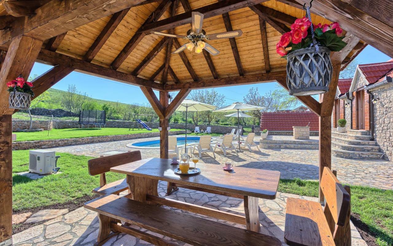 Dalmatia Stone House - Heated Pool Guest House Biorine Ngoại thất bức ảnh